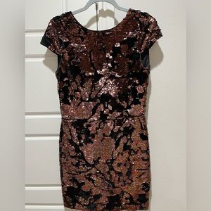 Vince camuto copper/brown sequin over black velvet dress size XS